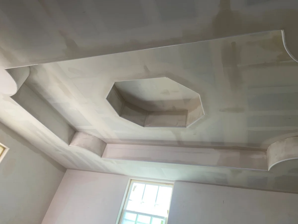Octagon tray ceiling taped and mudded